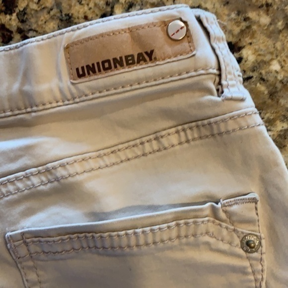 Mudd Black pant and Union Bay khaki pants skinny - Picture 13 of 15